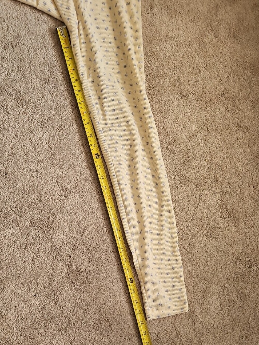 Laura Ashley and Ella Simone Pajama Sets - Picture 7 of 12